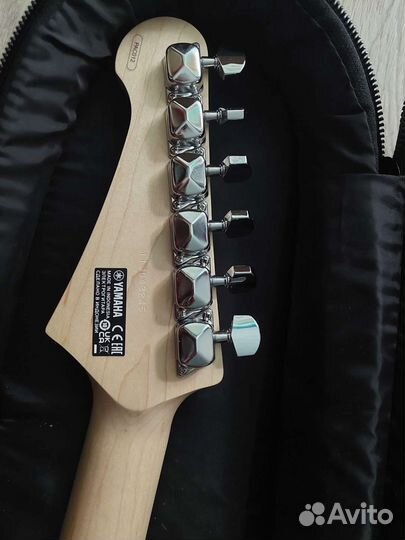 Акустическая гитара Yamaha Pacifica012 новая