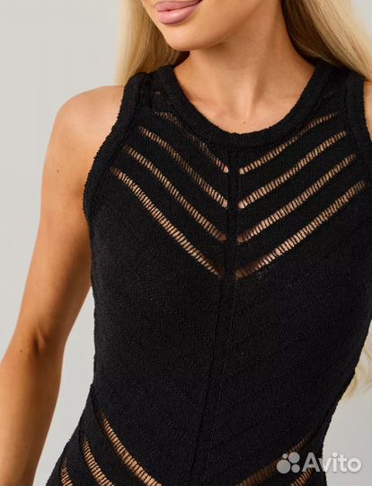 Платье вязаное