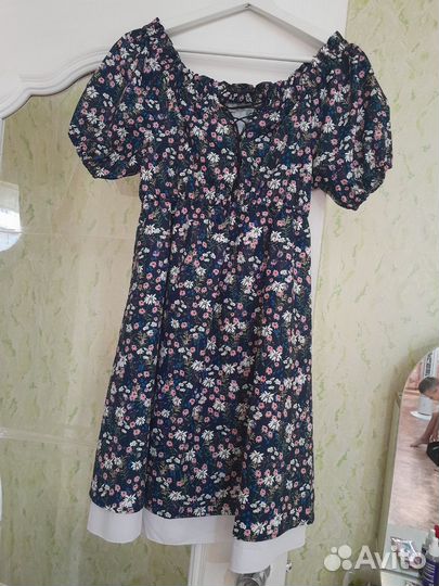 Платье женское 44