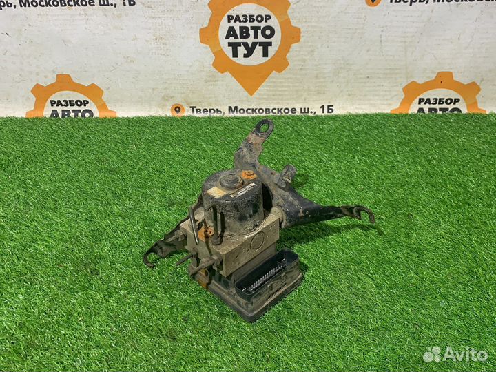 Блок ABS Ford Fiesta mk5 1.4 fxjb