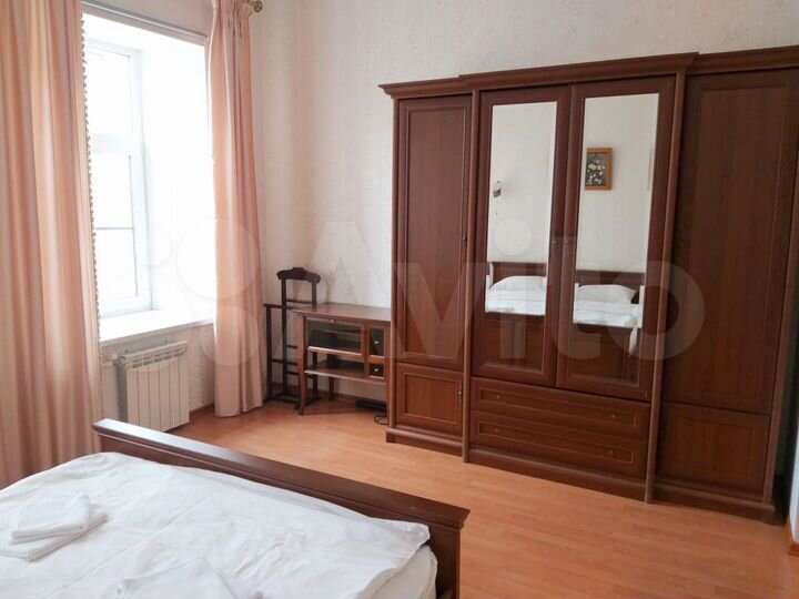 2-к. квартира, 70 м², 3/5 эт.