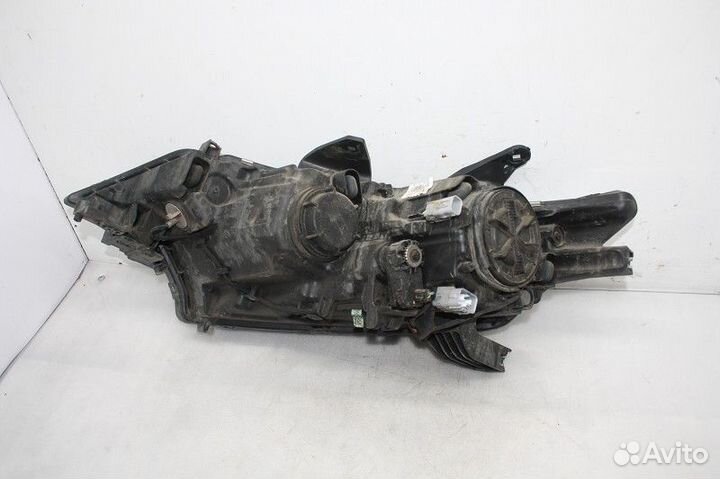 Фара правая mitsubishi outlander 2015