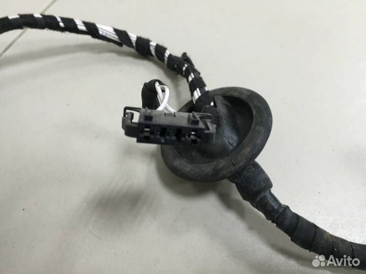 Проводка двери Volkswagen Tiguan 2017