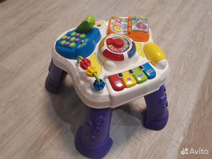 Детский столик