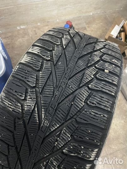 Nokian Tyres Hakkapeliitta R2 SUV 295/40 R21 19B