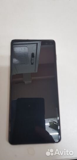 Samsung Galaxy S10+, 8/128 ГБ