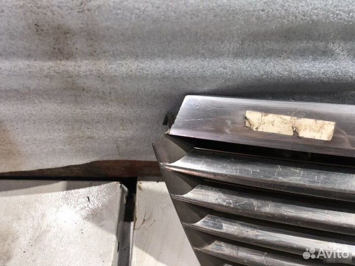 Решетка радиатора Nissan Teana J31