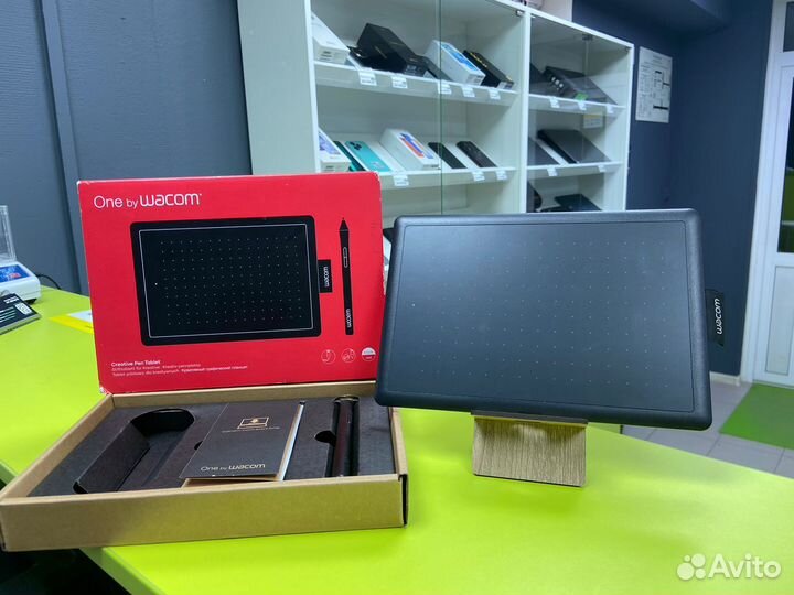 Графический планшет One by Wacom CTL-472N