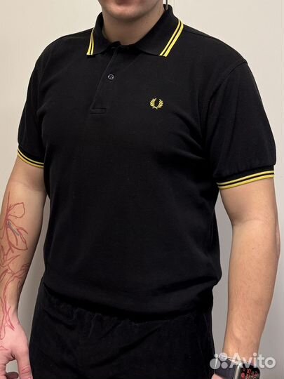 Поло Fred Perry