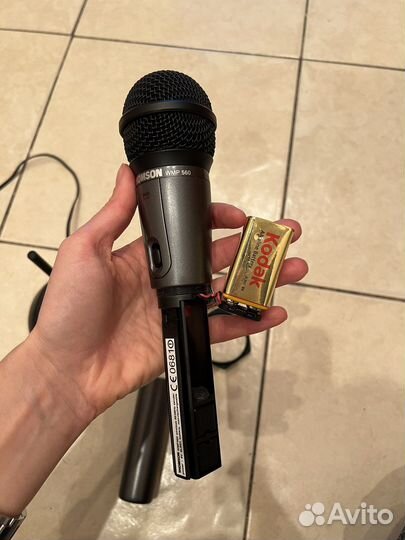 Беспроводной микрофон Thomson