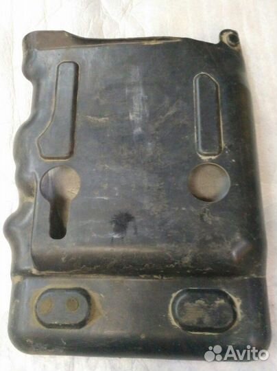 Защита топливного бака Volkswagen Touareg 1