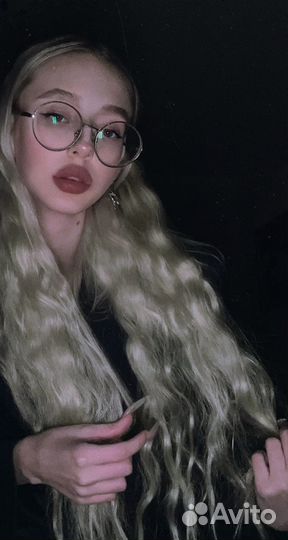 Волосы на заколках