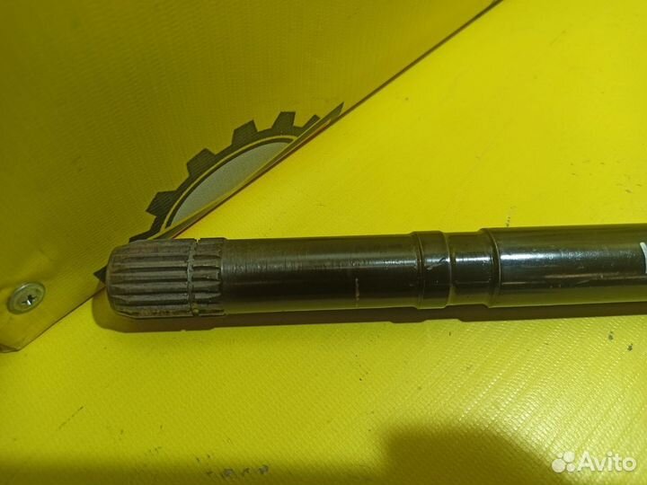 Привод правый Шевроле Кобальт 1.5