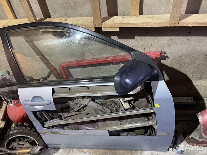 Дверь передняя правая toyota corolla в разбор
