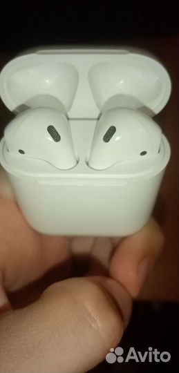 Беспроводные наушники