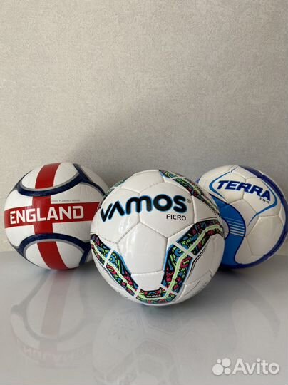 Футбольные мячи новые England, Vamos