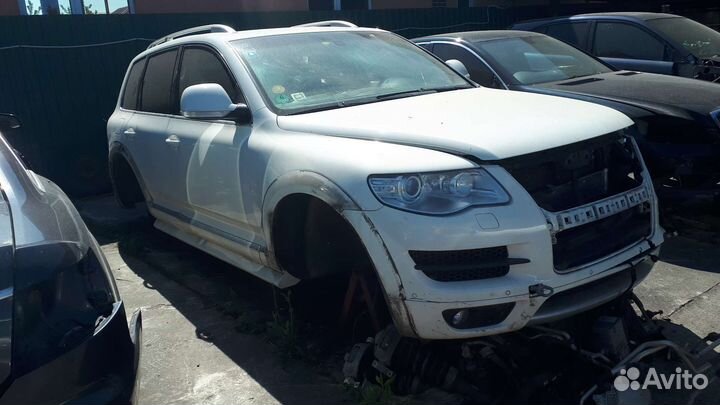 Обвес Volkswagen Touareg r-line