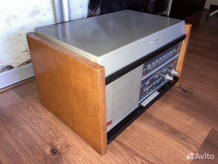 Радиола ламповая 
