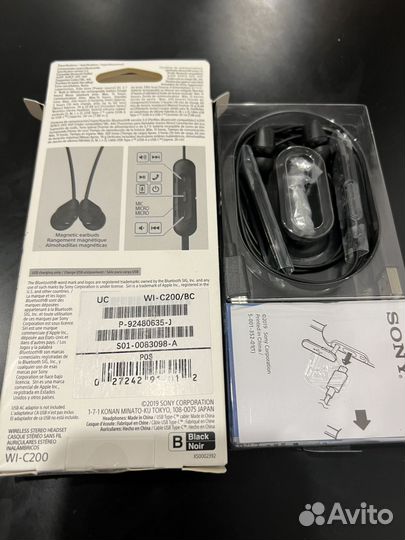 Sony Беспроводные наушники Sony WI-C200 (Черный)