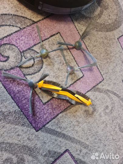 Робот пылесос Ecovac Deebot ozmo 930