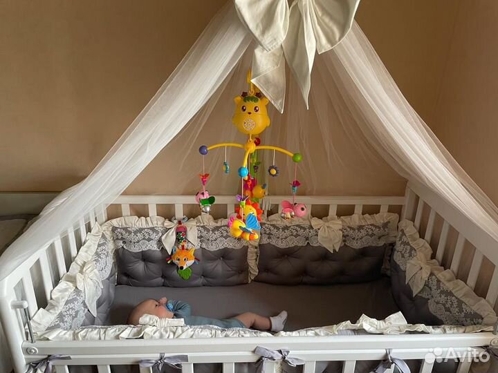 Комплект в кроватку с бортиками