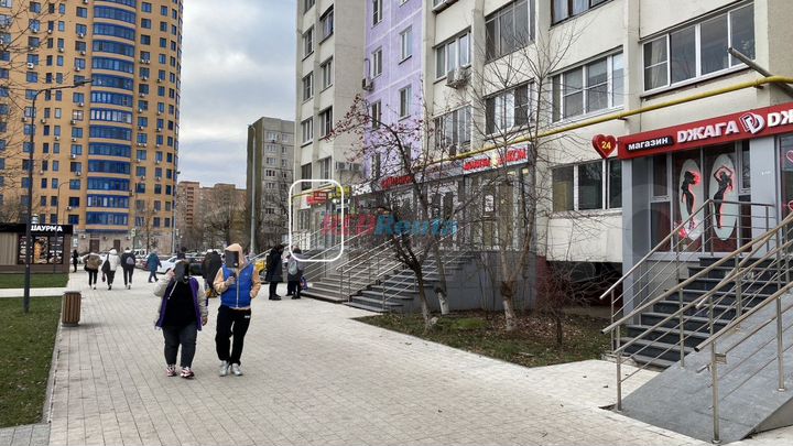 Сдам торговое помещение, 21.7 м²
