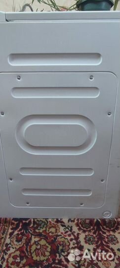 Стиральная машина с вертикальной загрузкой