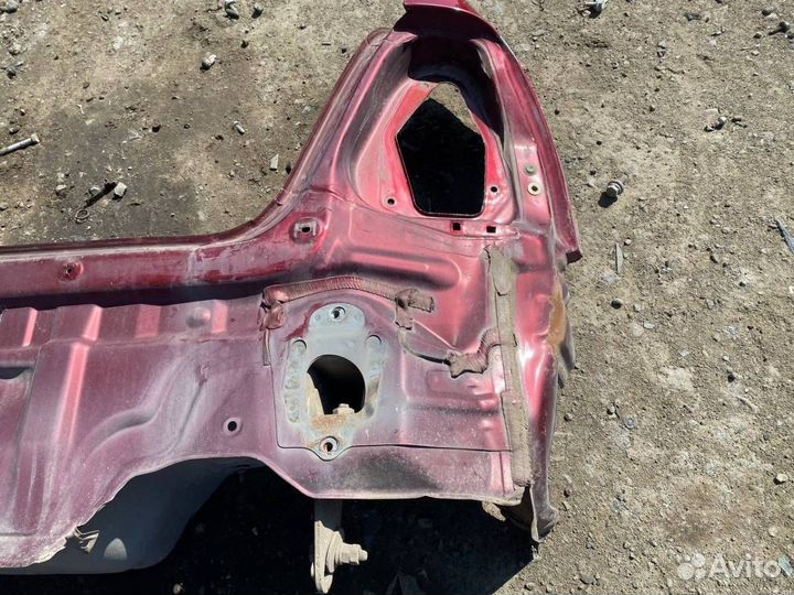 Панель задняя Toyota Corolla E120 2001-2007