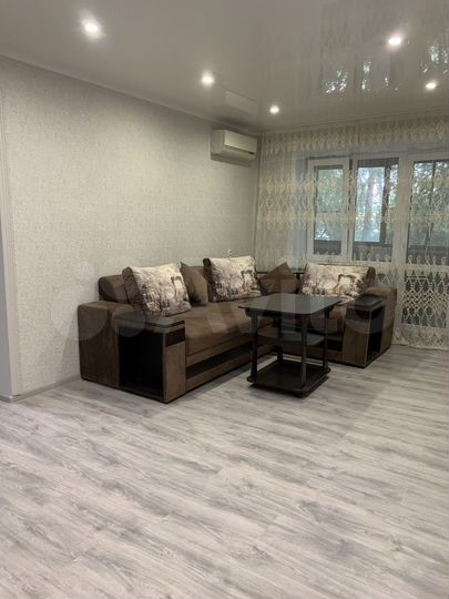 3-к. квартира, 55 м², 3/4 эт.