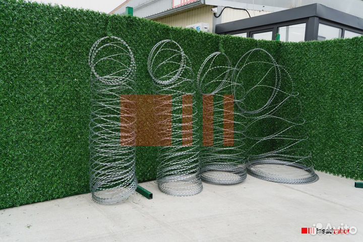 Колючая проволока от производителя