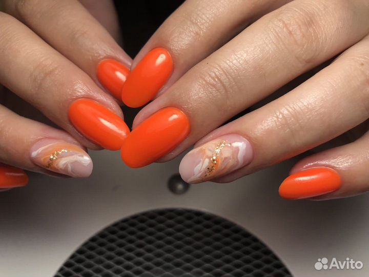 Маникюр на дому и с выездом