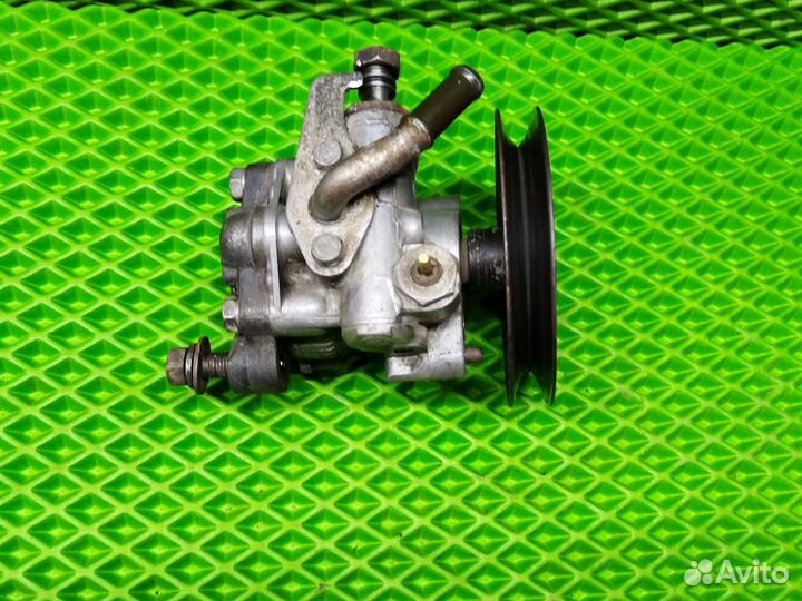 Насос Гур Mitsubishi Galant 6 4g63