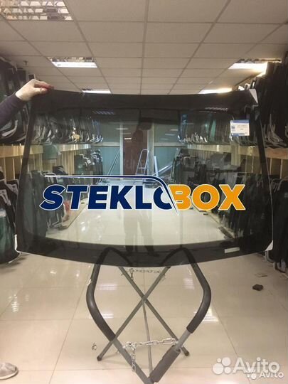 Лобовое стекло на Опель Астра