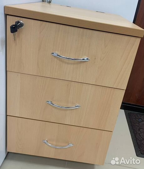 Тумба подкатная