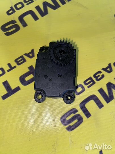 Сервопривод заслонки печки Opel Astra H