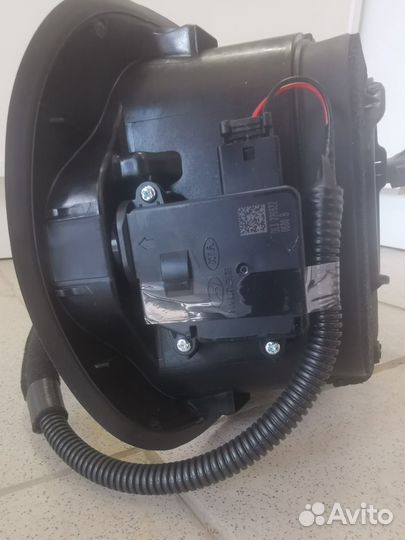 Панель заливной горловины топливного бака