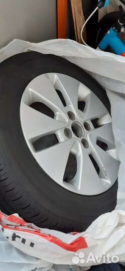 Оригинальный диск с резиной