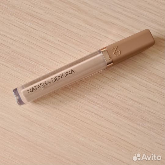 Тени Natasha Denona, Suqqu