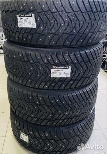 Yokohama IceGuard Stud IG65 285/45 R22 114T