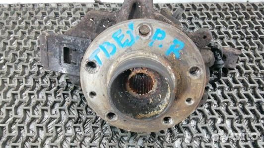 Ступица передняя правая renault megane 3 (TBE01N90