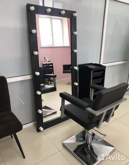 Зеркало напольное