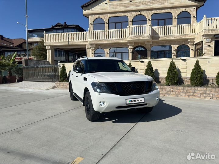 Nissan Patrol 5.6 AT, 2011, 201 100 км