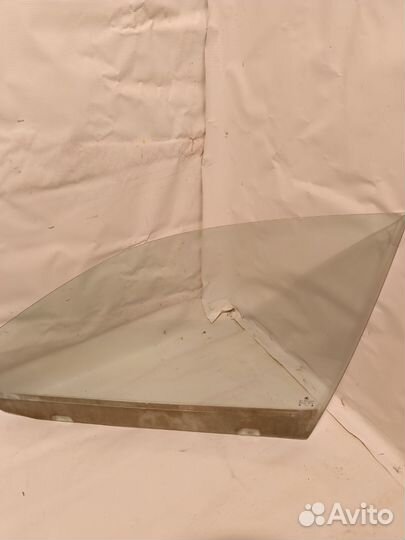 Стекло переднее левое, правое Шевроле Октавия Тур