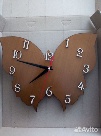 Часы настенные