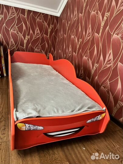 Кровать подростковая с матрасом