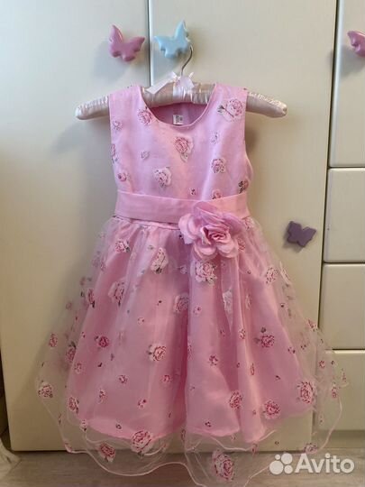 Платье нарядное для девочки, р.122-128