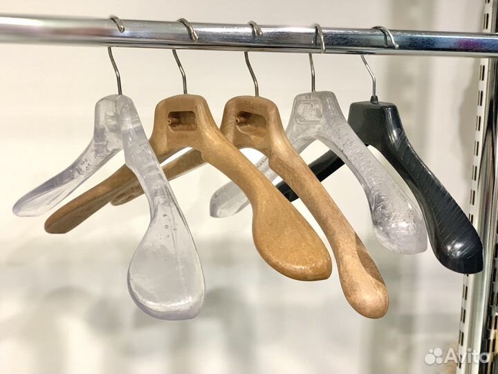 Вешалки плечики для одежды