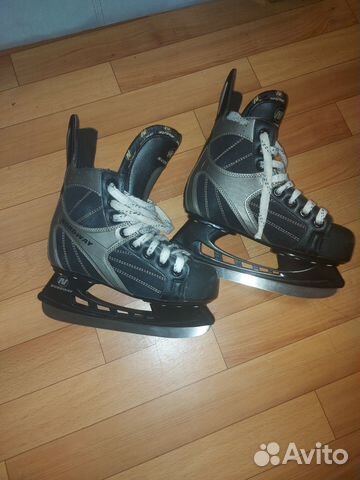 Коньки хоккейные