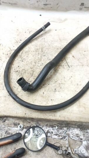 Патрубок системы охлаждения Mercedes-Benz S-Class