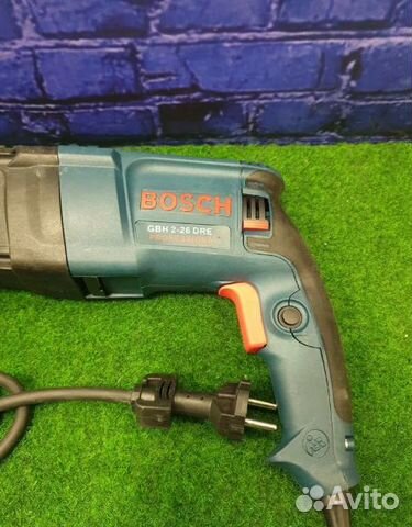 Перфоратор Bosch 2-26 новый с бурами